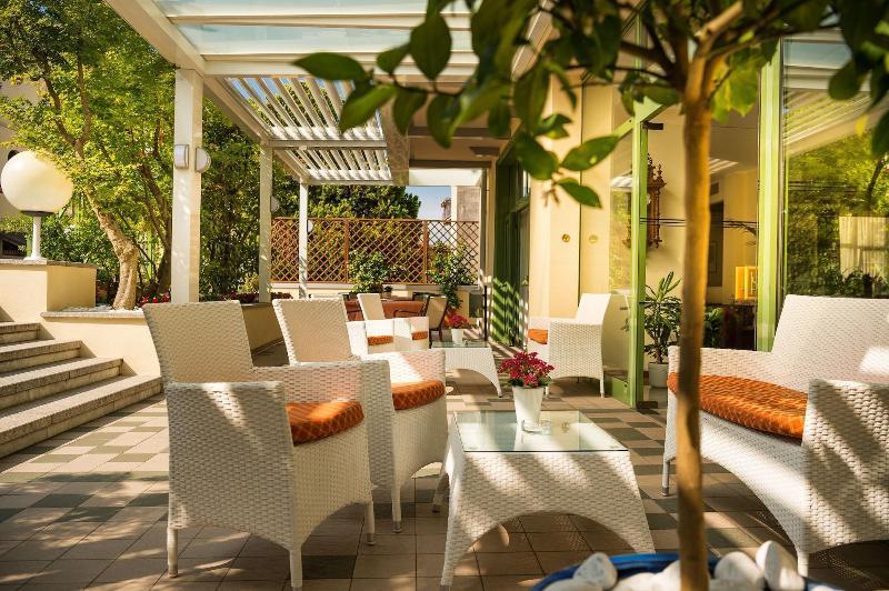 Sky Pool Hotel Sole Garda ガルダ エクステリア 写真