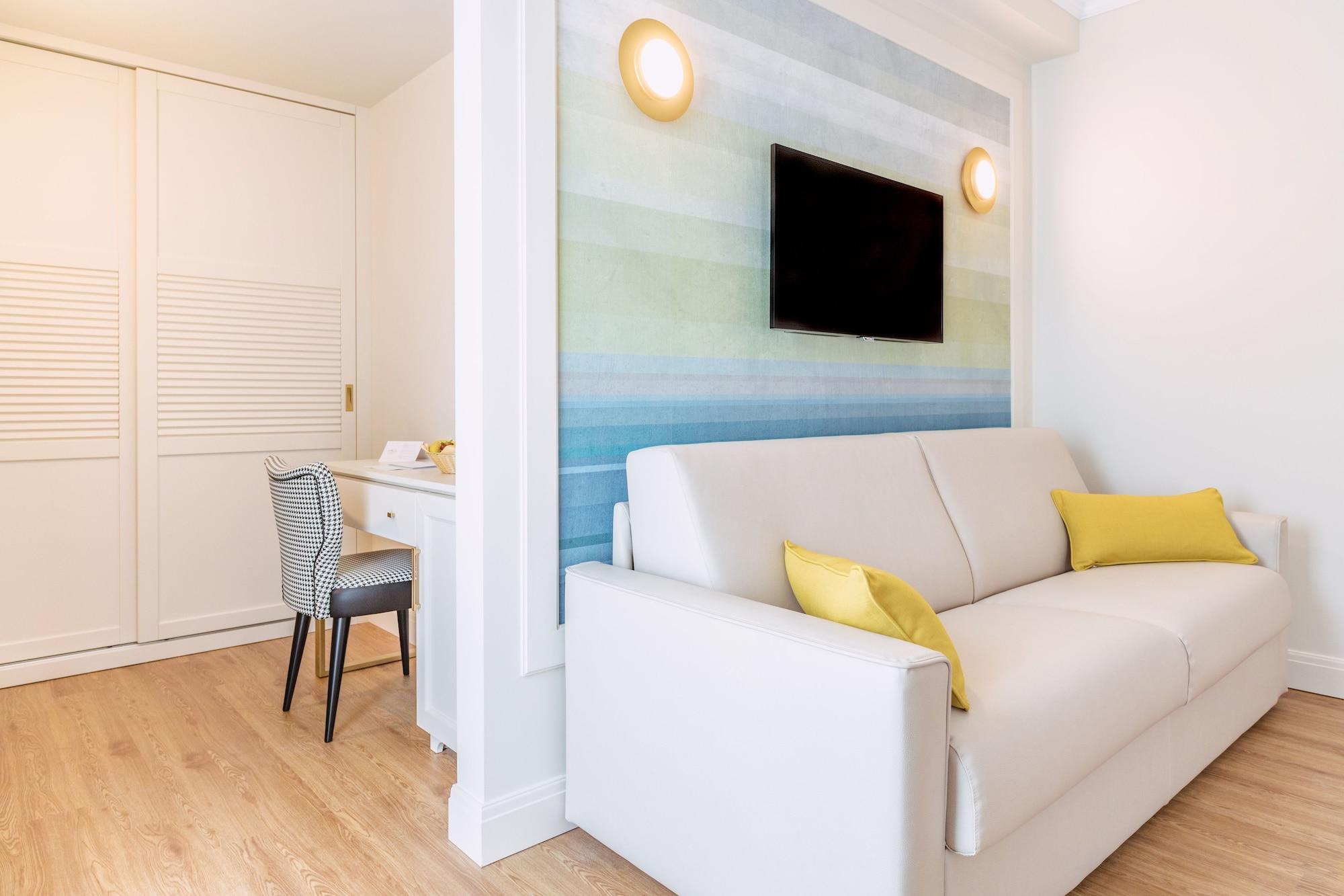 Sky Pool Hotel Sole Garda ガルダ エクステリア 写真